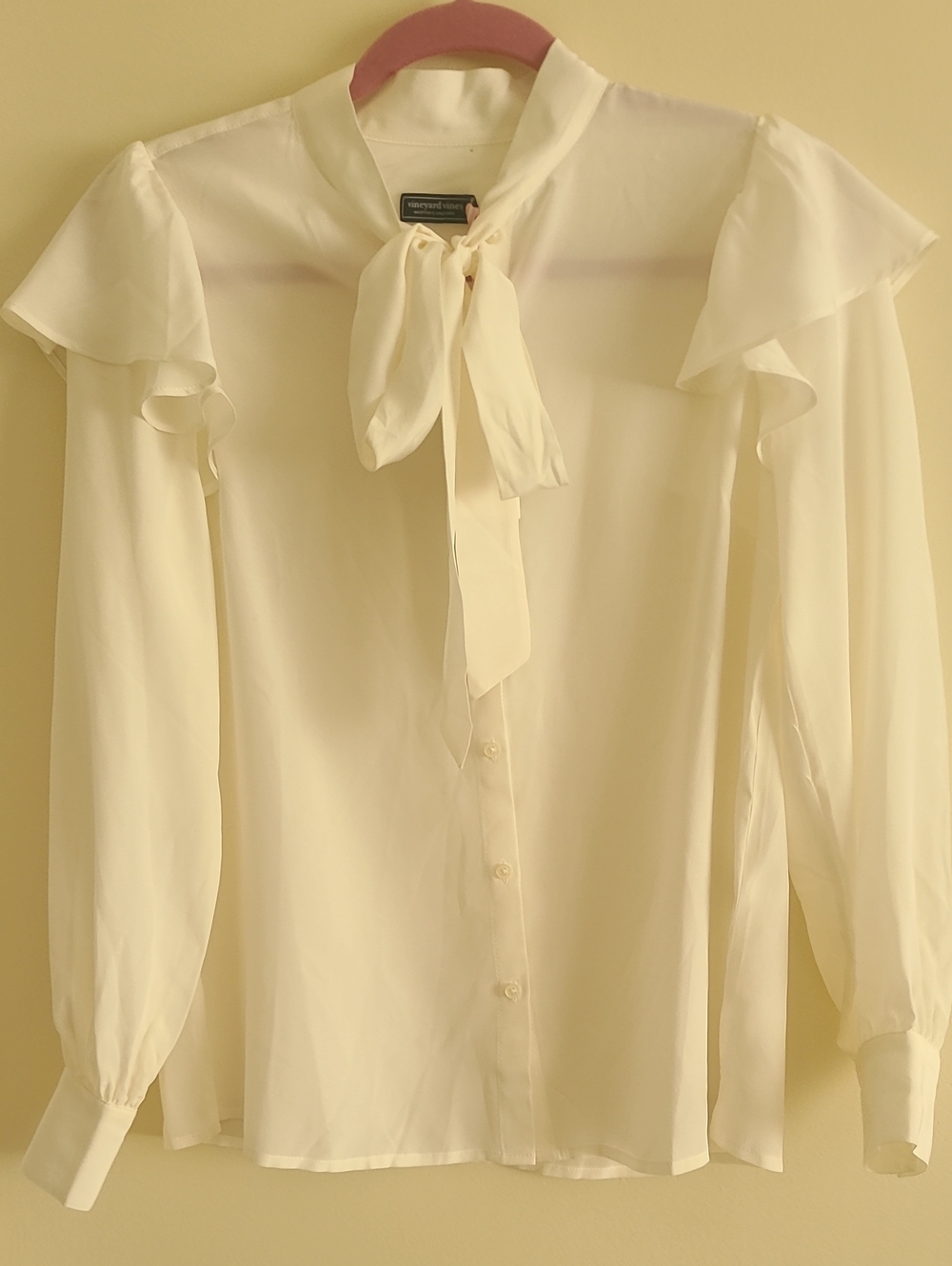 NWT Vineyard Vines Cream Tie-Neck Ruffle Blouse